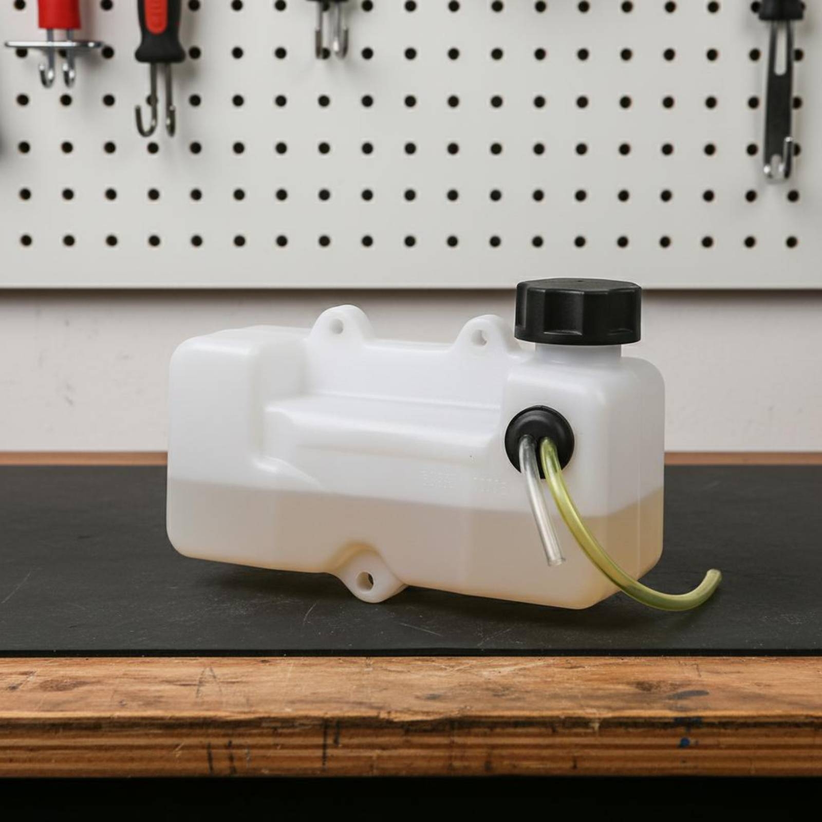حاوية وقود بديلة مع خطوط توصيل - مراجعة Gardening Tools وسعره